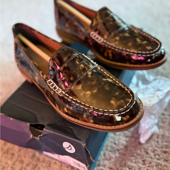Women’s SEAPORT Penny Tortie - Picture 1 of 6
